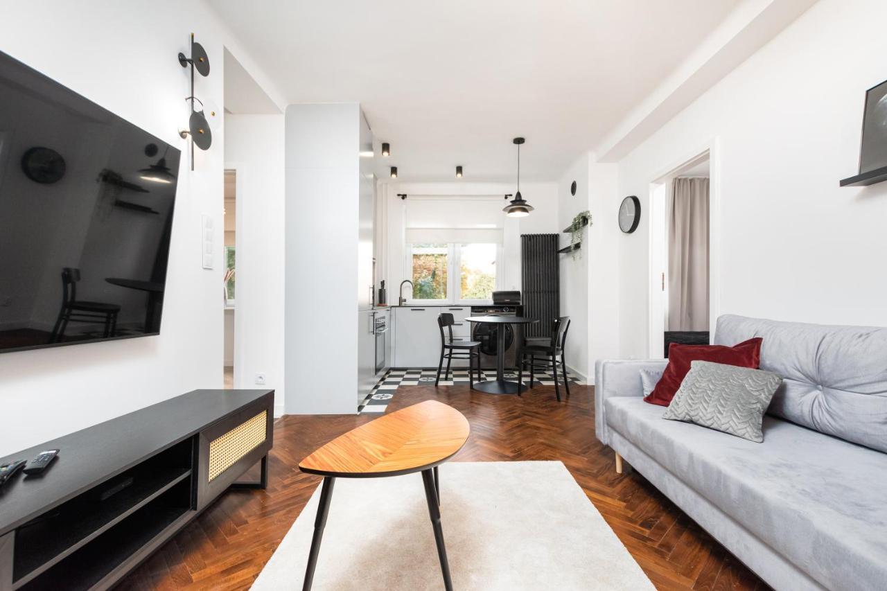 Grojecka 74 By Homeprime Varşovia Exterior foto